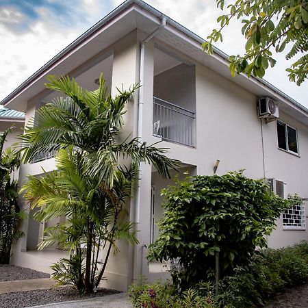 Riverside Residence - Beau Vallon بو فالون المظهر الخارجي الصورة